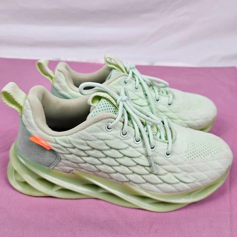 SupSport Mint Green Lace‎ Up Sneakers Running Shoes Size 39 Unique Spiral Sole